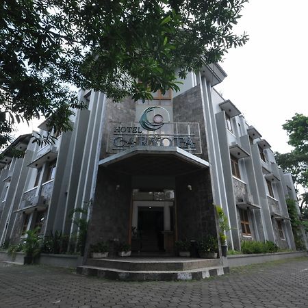 Caryota Hotel Bandung Buitenkant foto